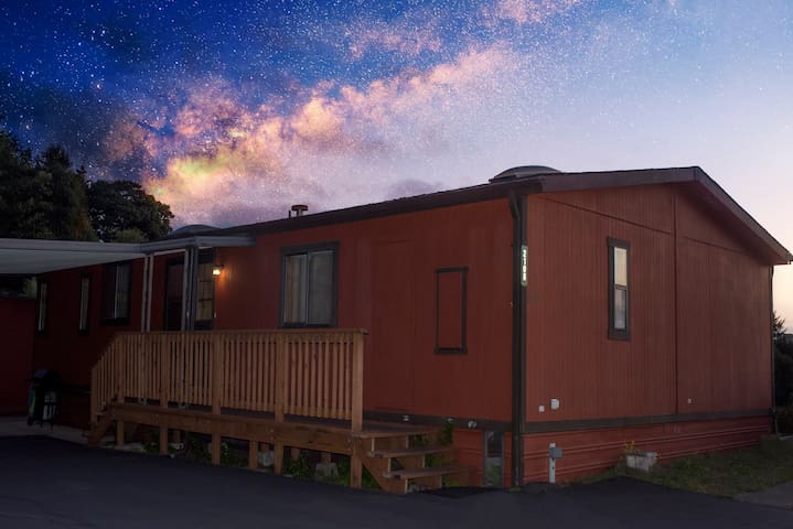 ⚓ On Tenmile canal & close to dunes/beach