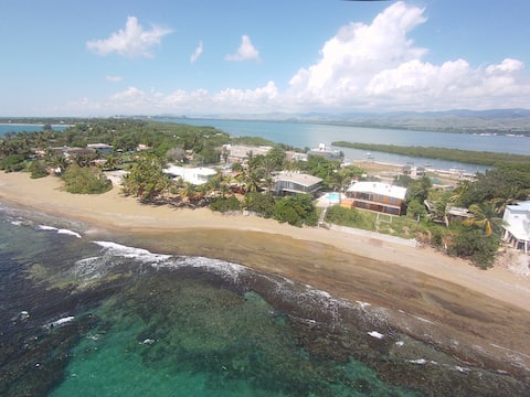 2 Houses Beachfront With Pool