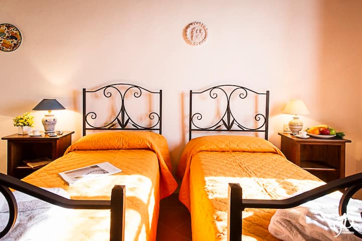 საძინებელი 4