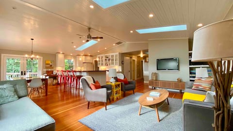 Sheltered Nest, 3BD/2BA + Bonus room MCA #833
