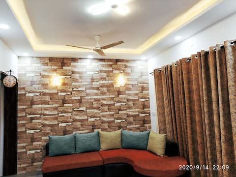 Luxury  cozy apartment , Off Old Madras Road