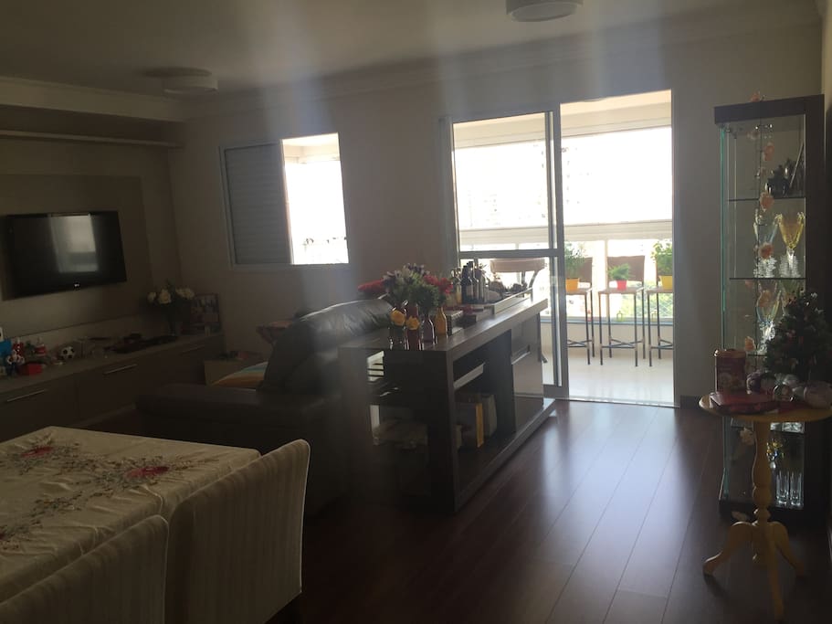 Sala de Jantar, Sala de TV e Varanda