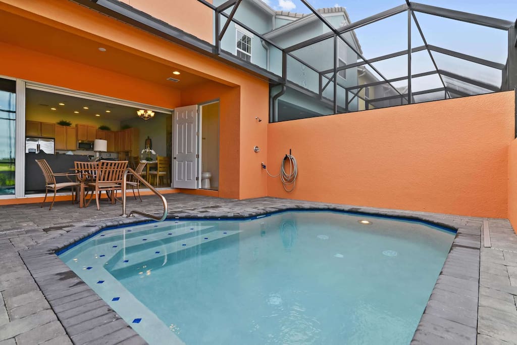 Take some time away from the theme parks to relax on your vacation. Why not try to come back in the afternoons, have lunch by the pool, and then return to the parks in the early evening so you'll be ready for the fireworks?