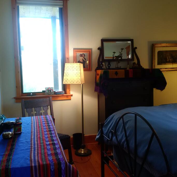 Queen bed, two dressers, rocking chair