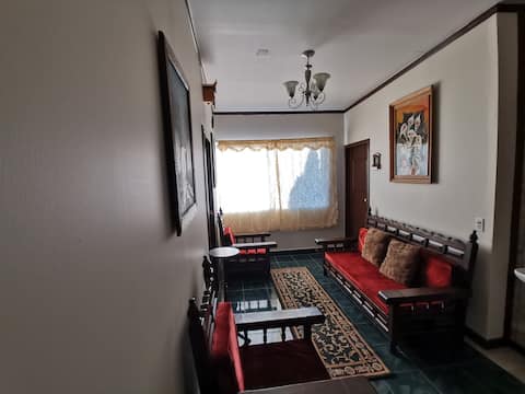 Ramonas Place's # 2 Colonial Type Apartment