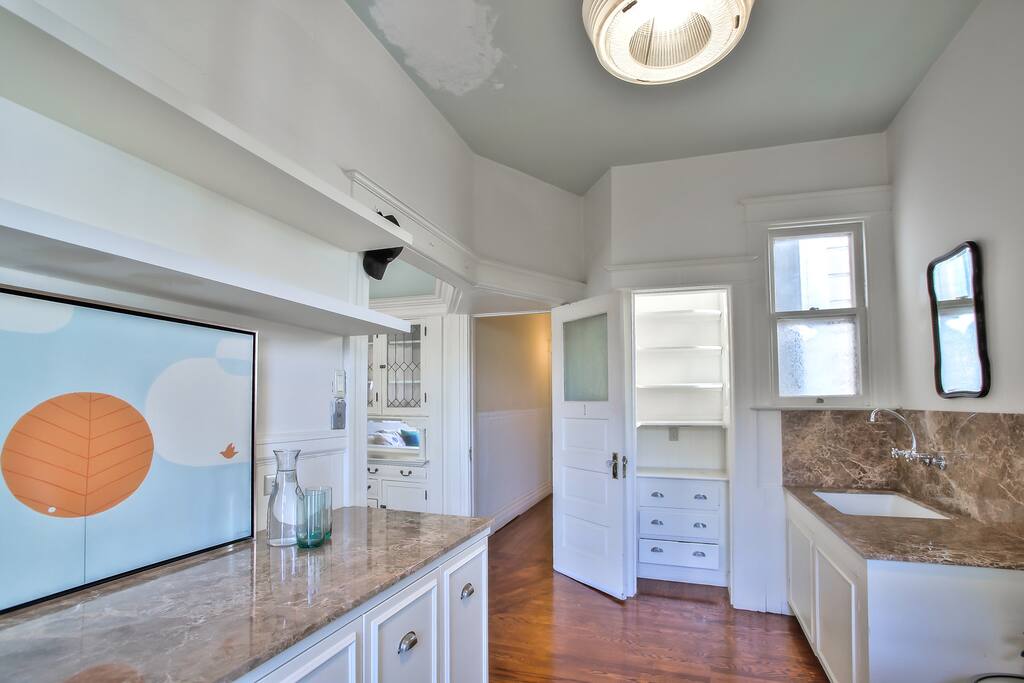 Garden View Room, Upstairs