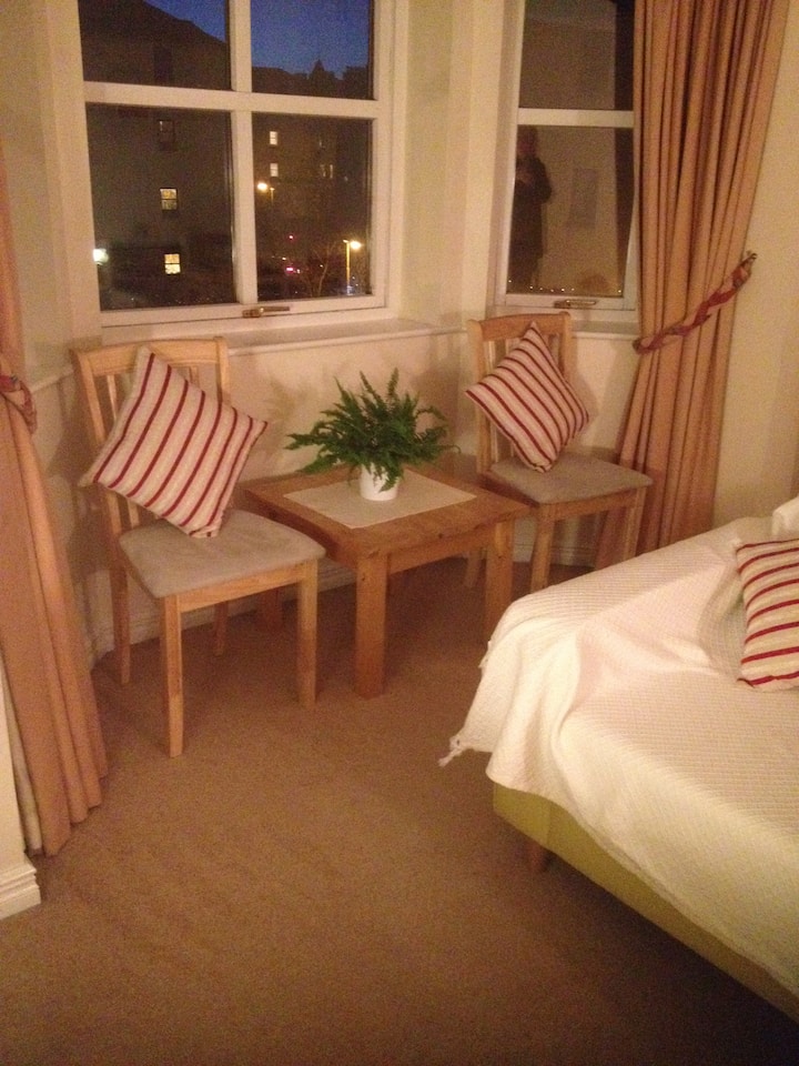 Flat, Private Parking, Walking Distance Royal Mile - Leith
