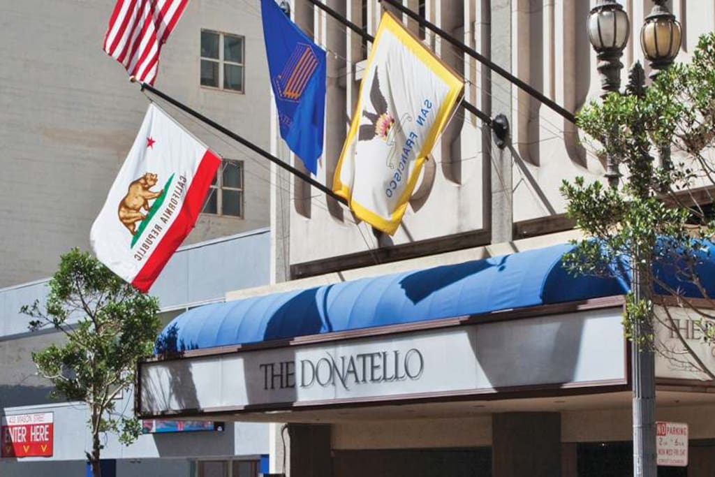 Front of hotel (at Post and Mason near Union Square in SF)