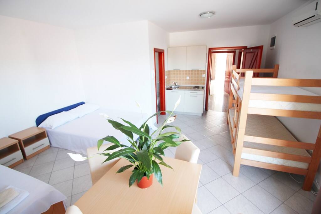 Apartment 4.3