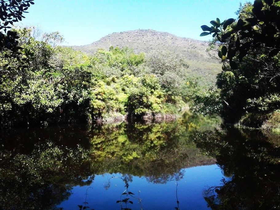 Rio Privativo 150 metros da casa.