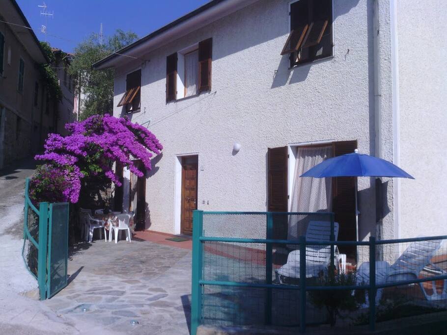 La casa e il giardino