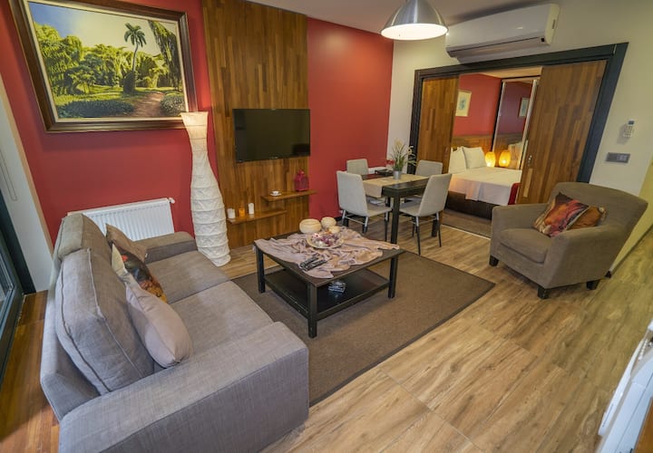 2 Bedrooms Cozy Flat Wide Balcony Center Nisantasi - Cihangir