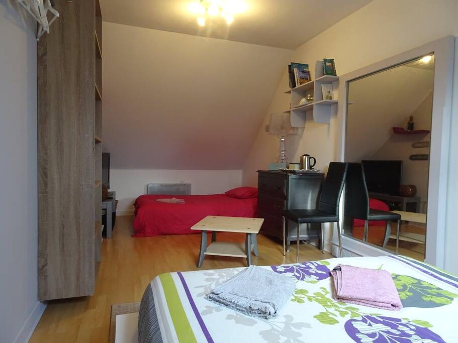 2ème lit 120 cm (canapé lit) pour 1 adulte ou 2 enfants