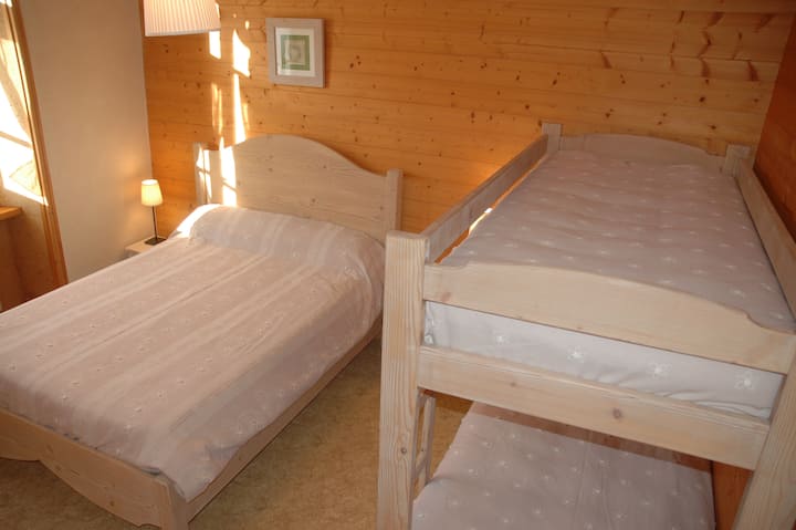 غرفة النوم 1