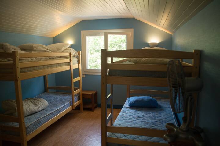 Сината соба