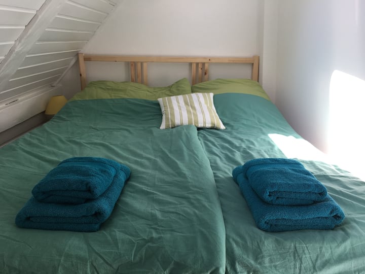 屋顶床下的树冠1.40 x 2.00米