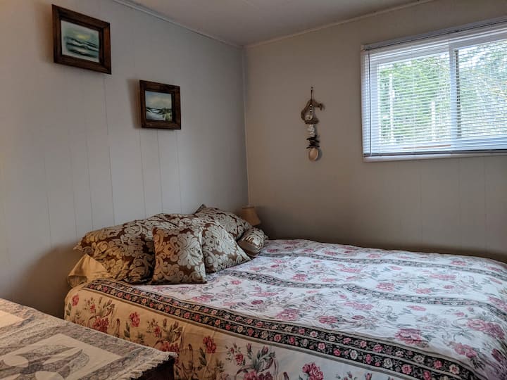 Top 10 Lake Cabin Rentals Near Tappen, Canada Updated 2024 Trip101