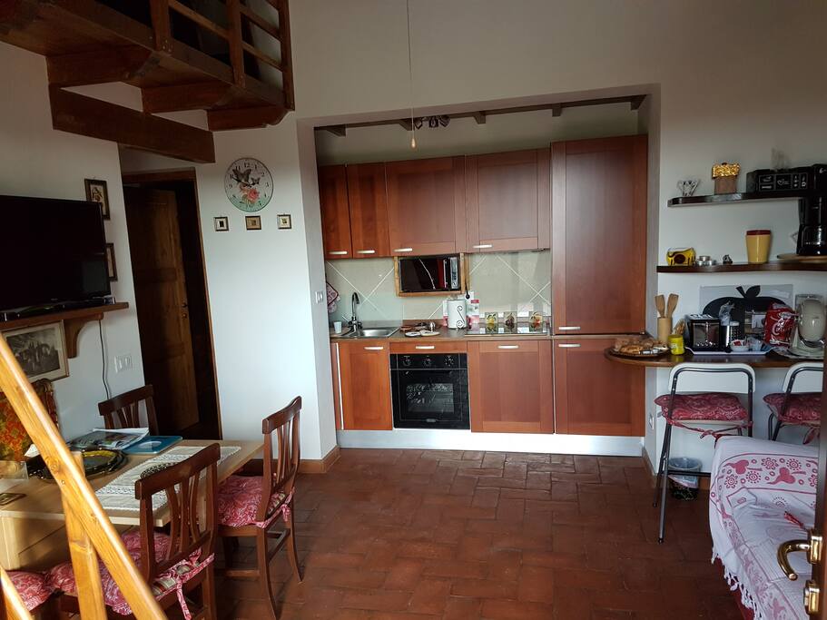 Cucina tv tavolo app. 2 Glicine