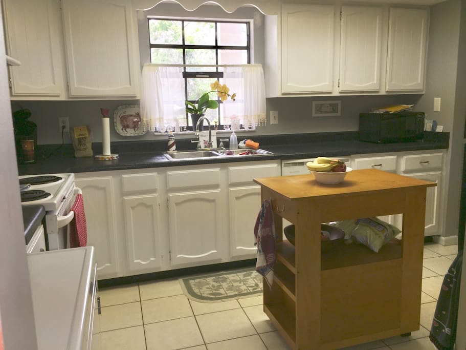 Full-use Kitchen