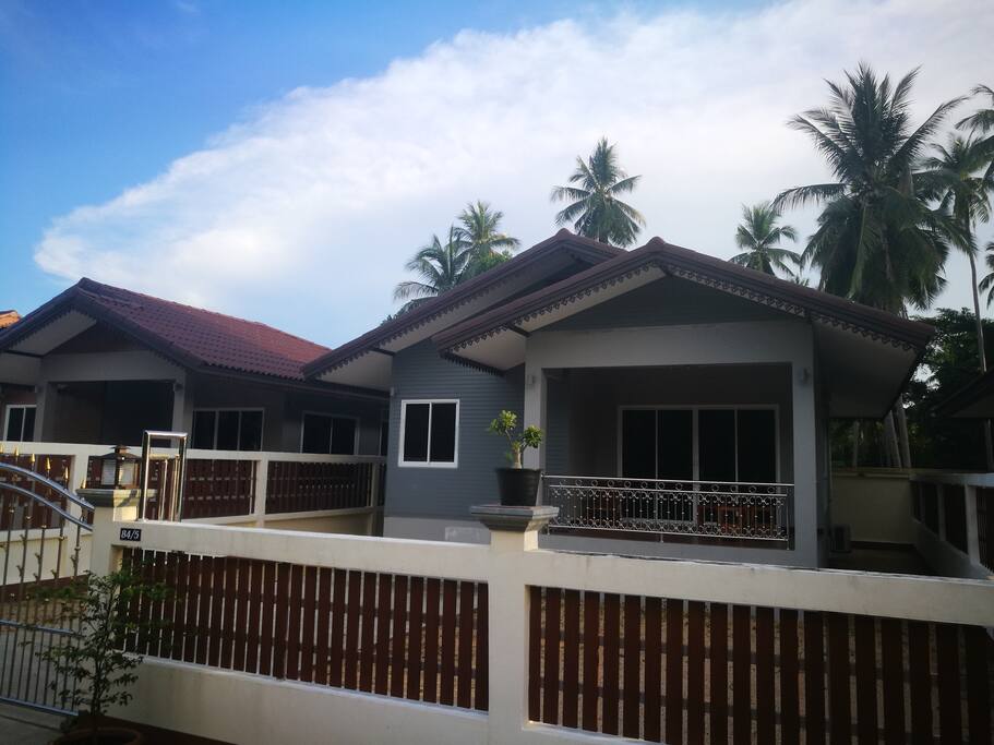 84/5 Front View