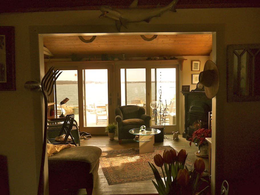 sunroom with gas fire place/waterview/