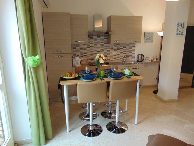 Trastevere Sweet Apartment gallery image 4