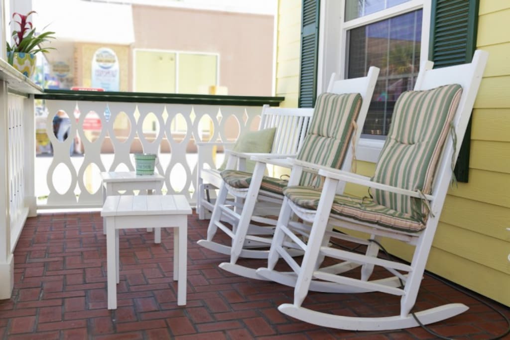 Front porch for people watching