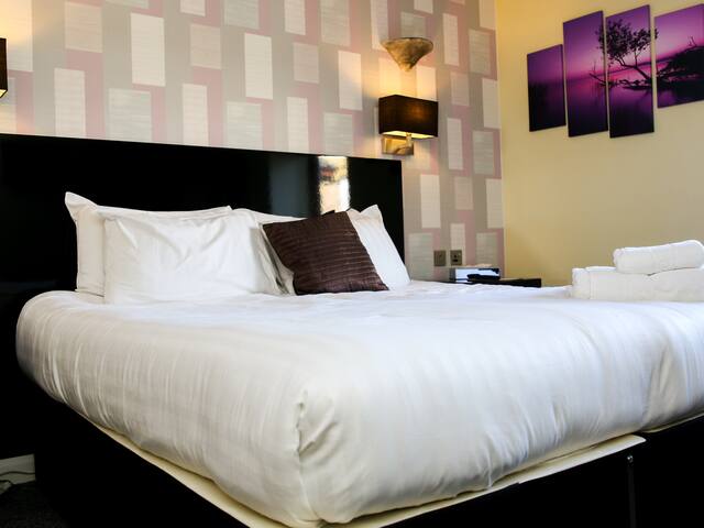 Double room-Deluxe-Ensuite