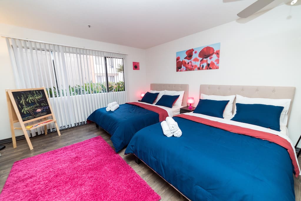 COMFORTABLE BEDROOM - 4 GUESTS