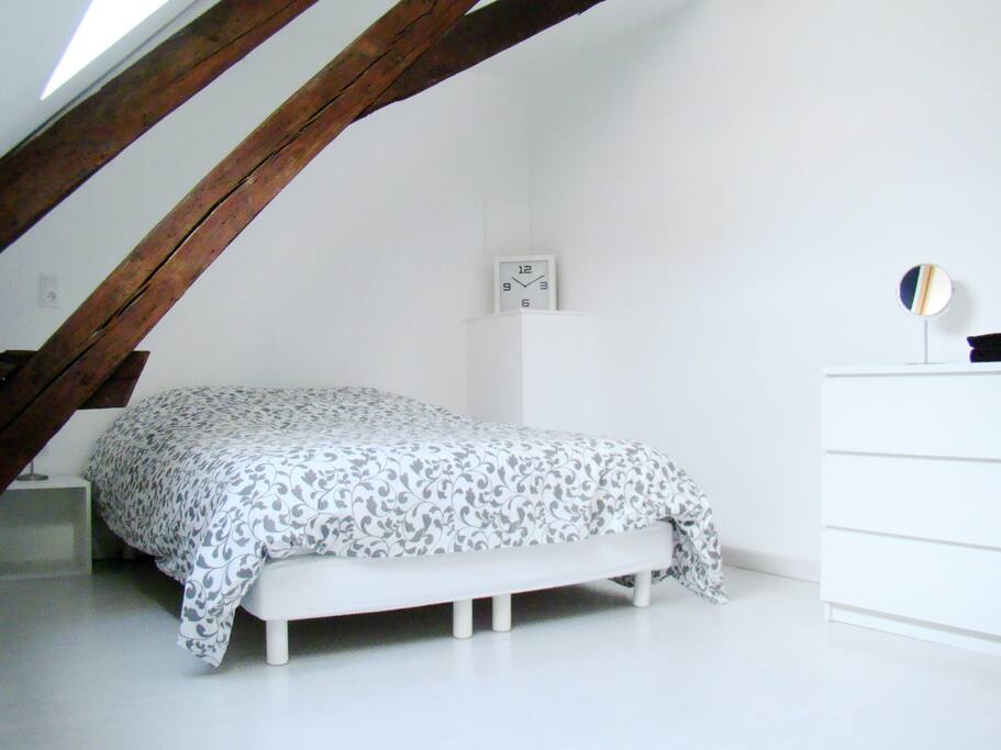 Chambre privée : lit double