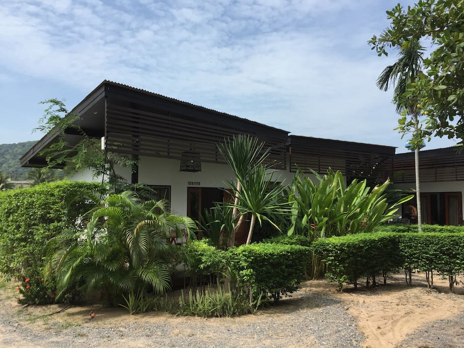 Troppo Samui : 1 Bedroom House With Tropical Living.