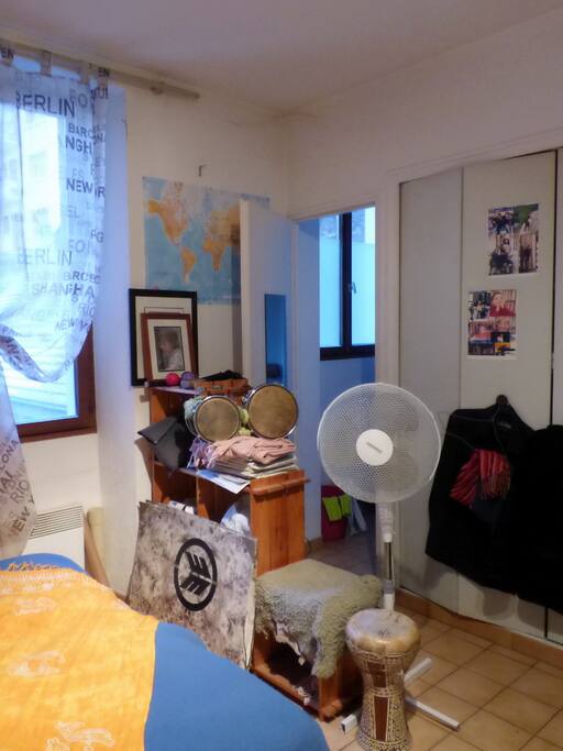 Vers la salle de bain
