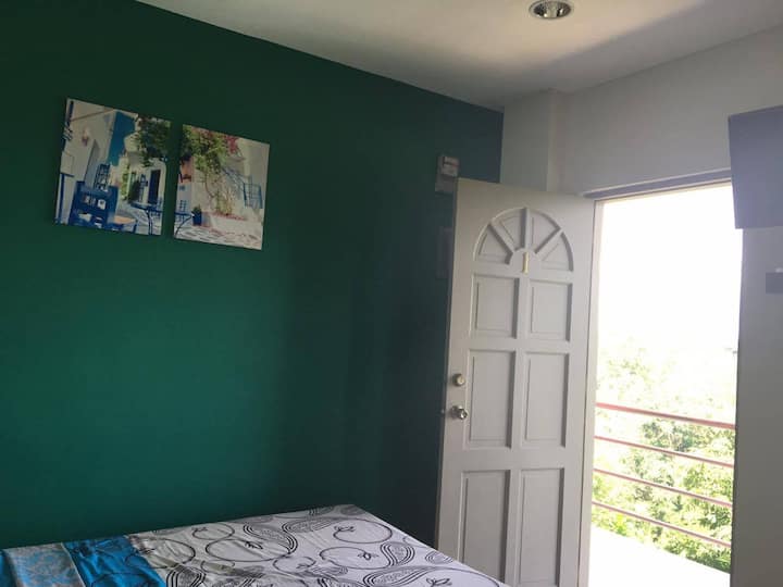 Malapascua Island Vacation Rentals & Homes Daanbantayan, Philippines