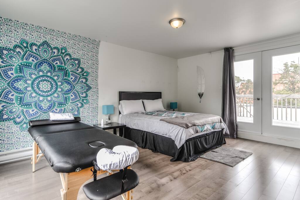 Upper Apartment