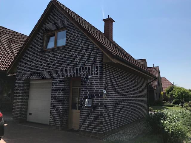 Schickes Studio in Norden - Bahnhofsnähe