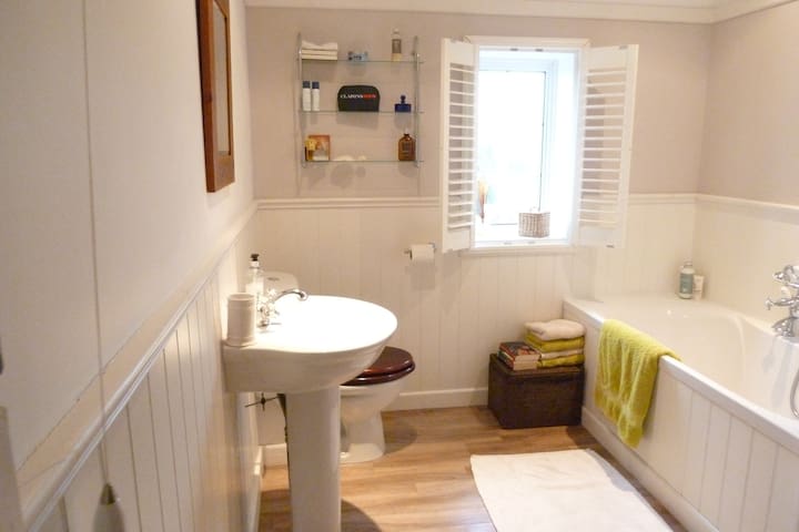 Beautiful Bathrooms Letchworth letchworth garden city 2017: top 20 letchworth garden city Beautiful Bathrooms Letchworth letchworth garden city 2017: top 20 letchworth garden city