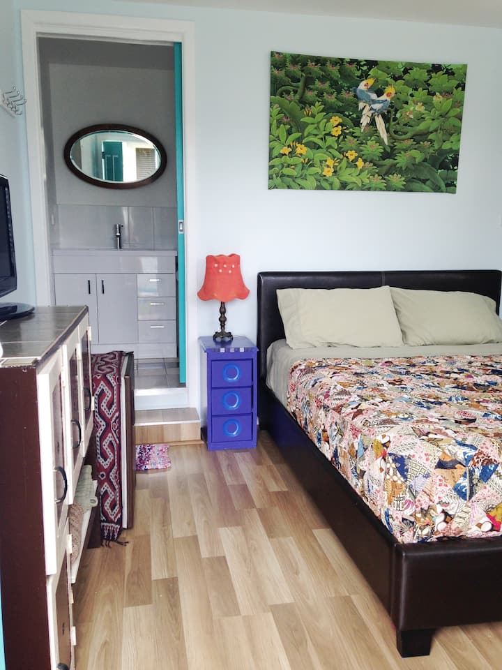 Greenwell Point Holiday Rentals & Homes New South Wales, Australia