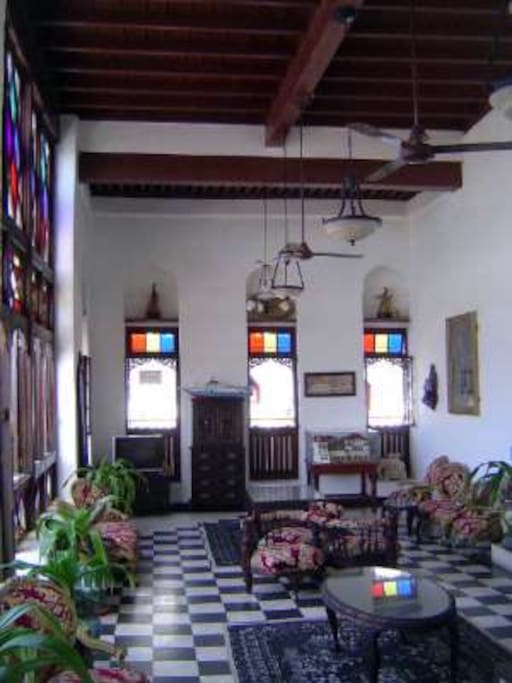 STORY PLACE