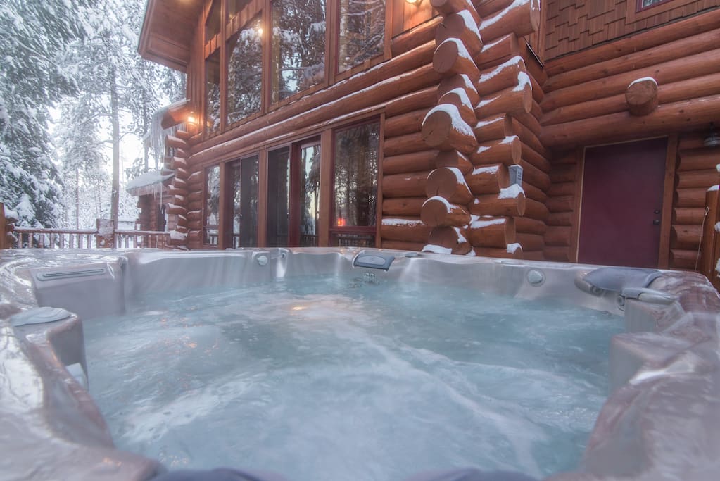 Large hot tub on back deck just outside Great Room; no better place in the world for apres ski!