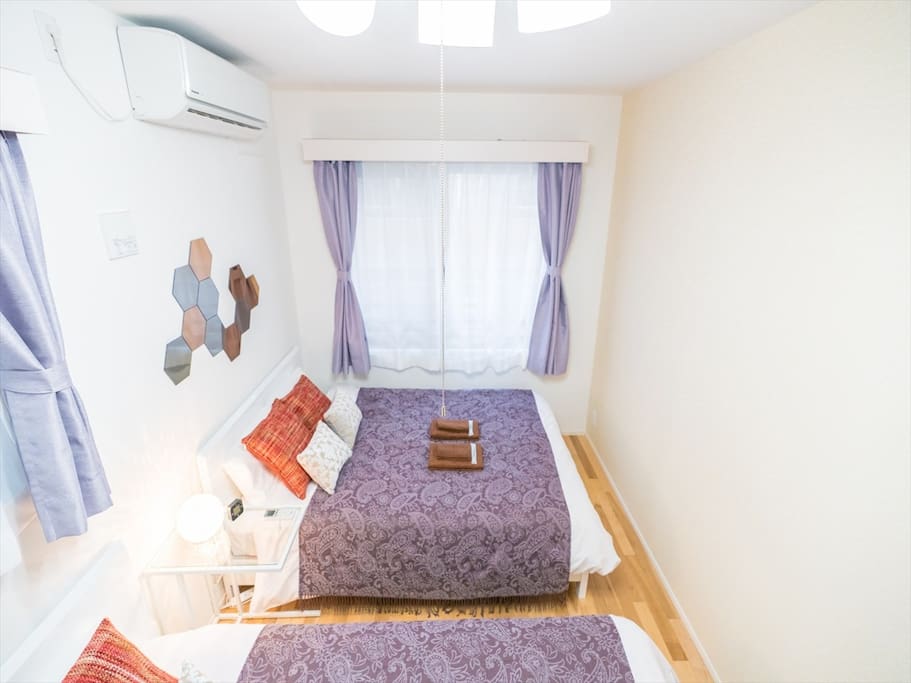 3F: Double bed and single bed