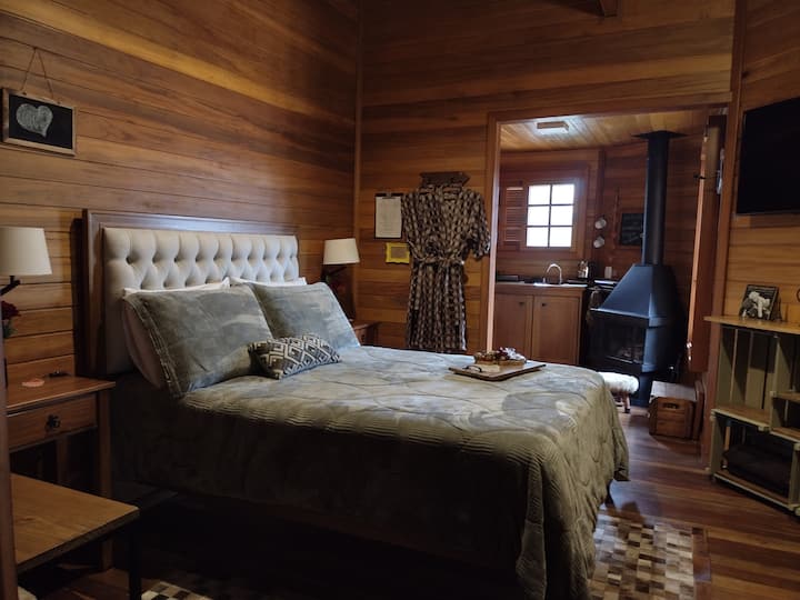 วิวห้องที่มีห้องครัวของคอทเทจของบังกะโลมอร์โร