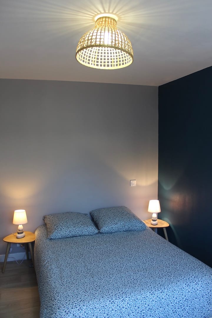 Bed in second bedroom