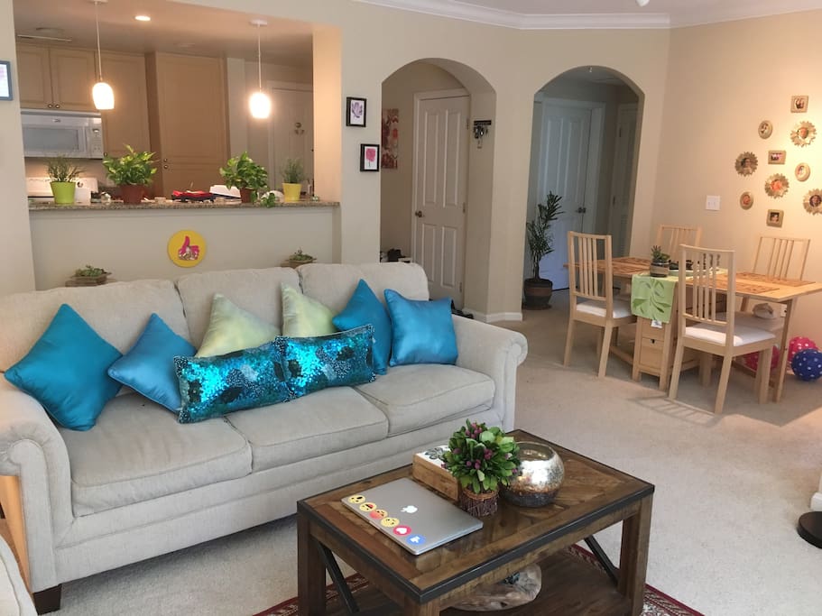 Living & Dining area