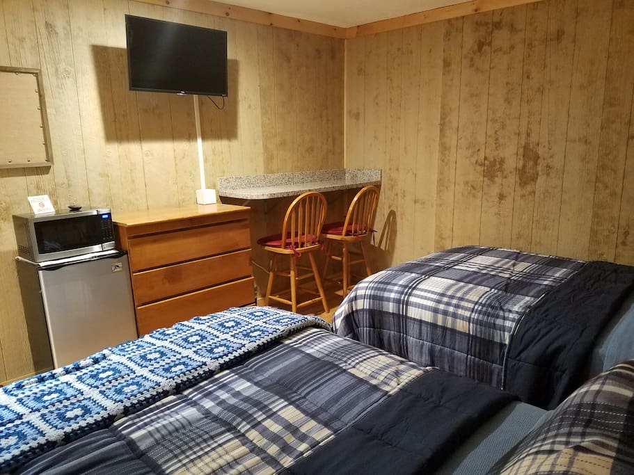 Mini Fridge, Microwave, Free WiFi, YouTube TV