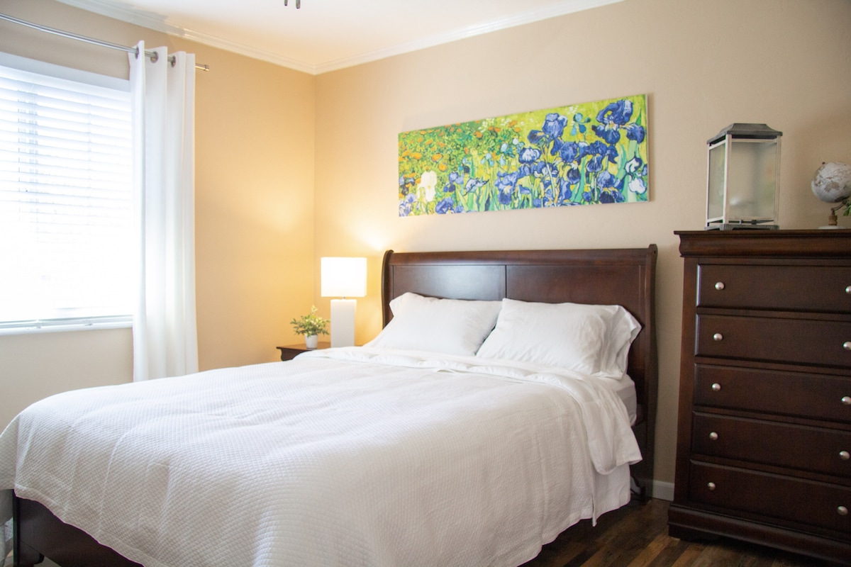 Kitanda cha malkia #1