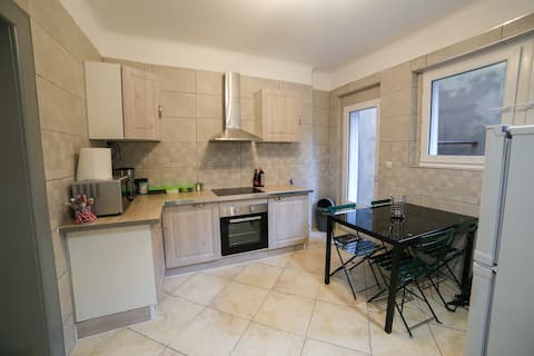 Centre ville 5mn gare Arrivée autonome studio 40m2