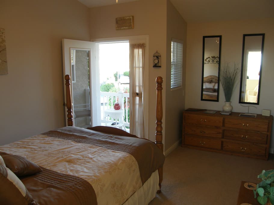 Canyon View Room