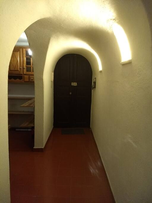 PASILLO DE ENTRADA