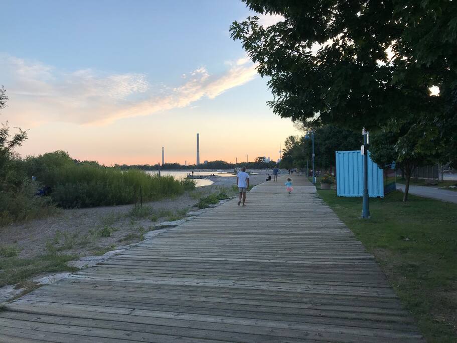 Stroll the boardwalk in the Toronto beaches anytime of day or anytime of year.