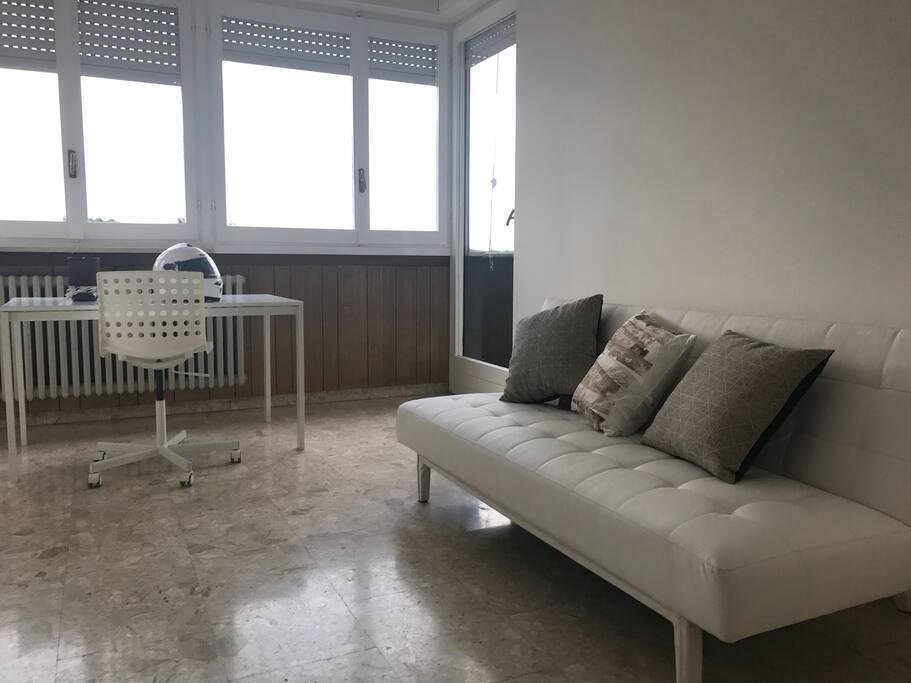 Divano letto singolo per ospite